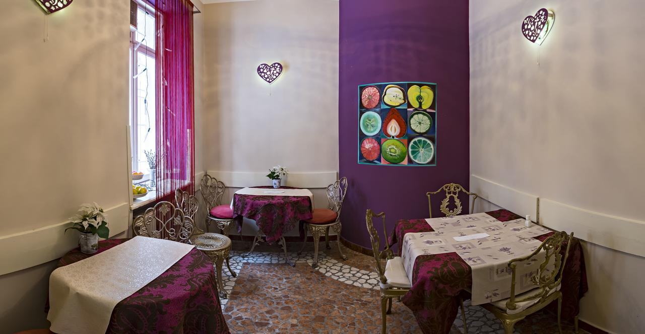 Santico Art Hotel And Hostel Budapest Eksteriør billede