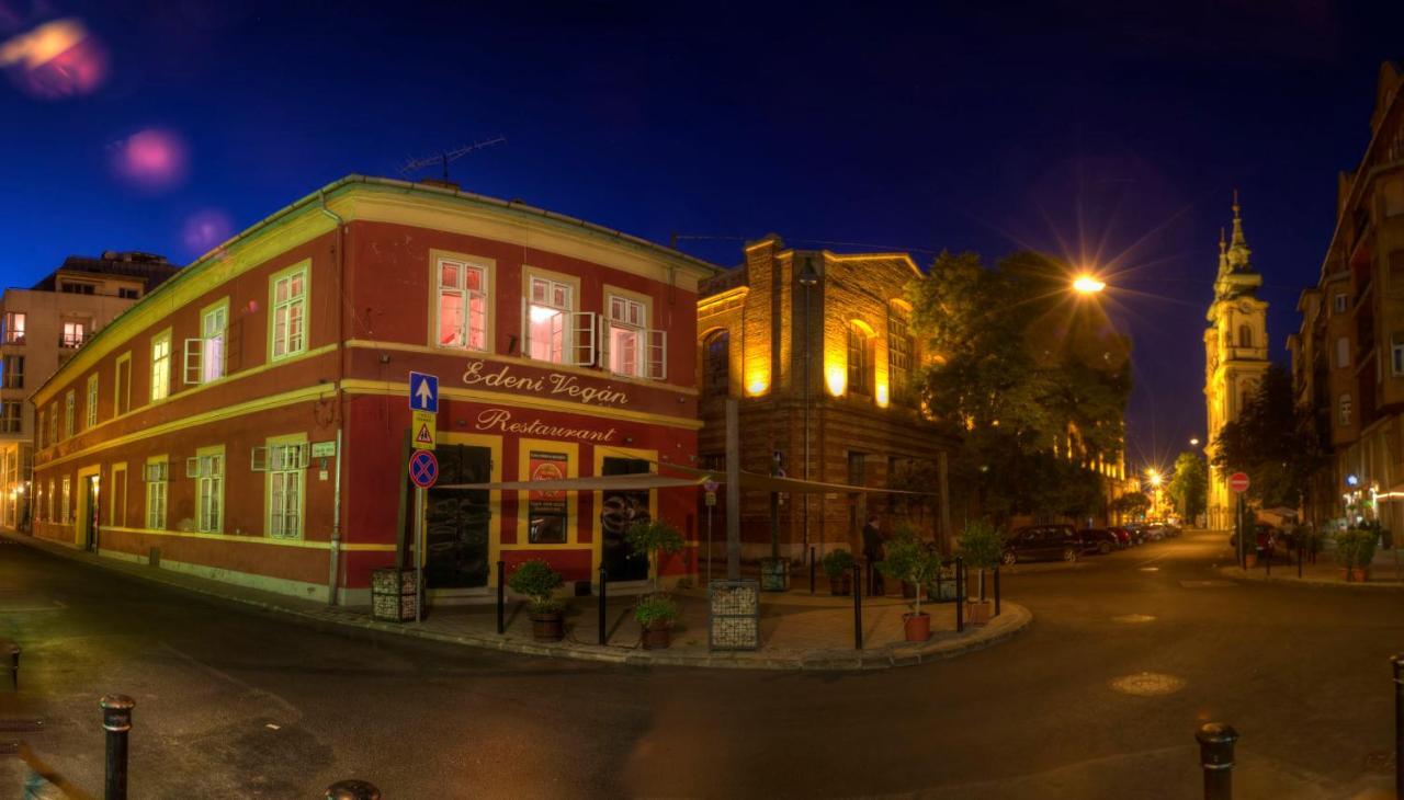Santico Art Hotel And Hostel Budapest Eksteriør billede